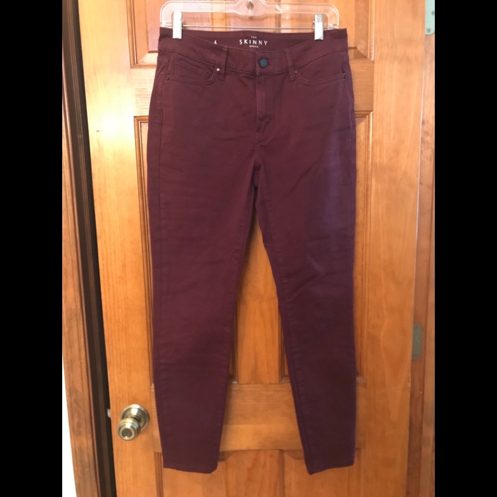 White House Black Market skinny ankle jean